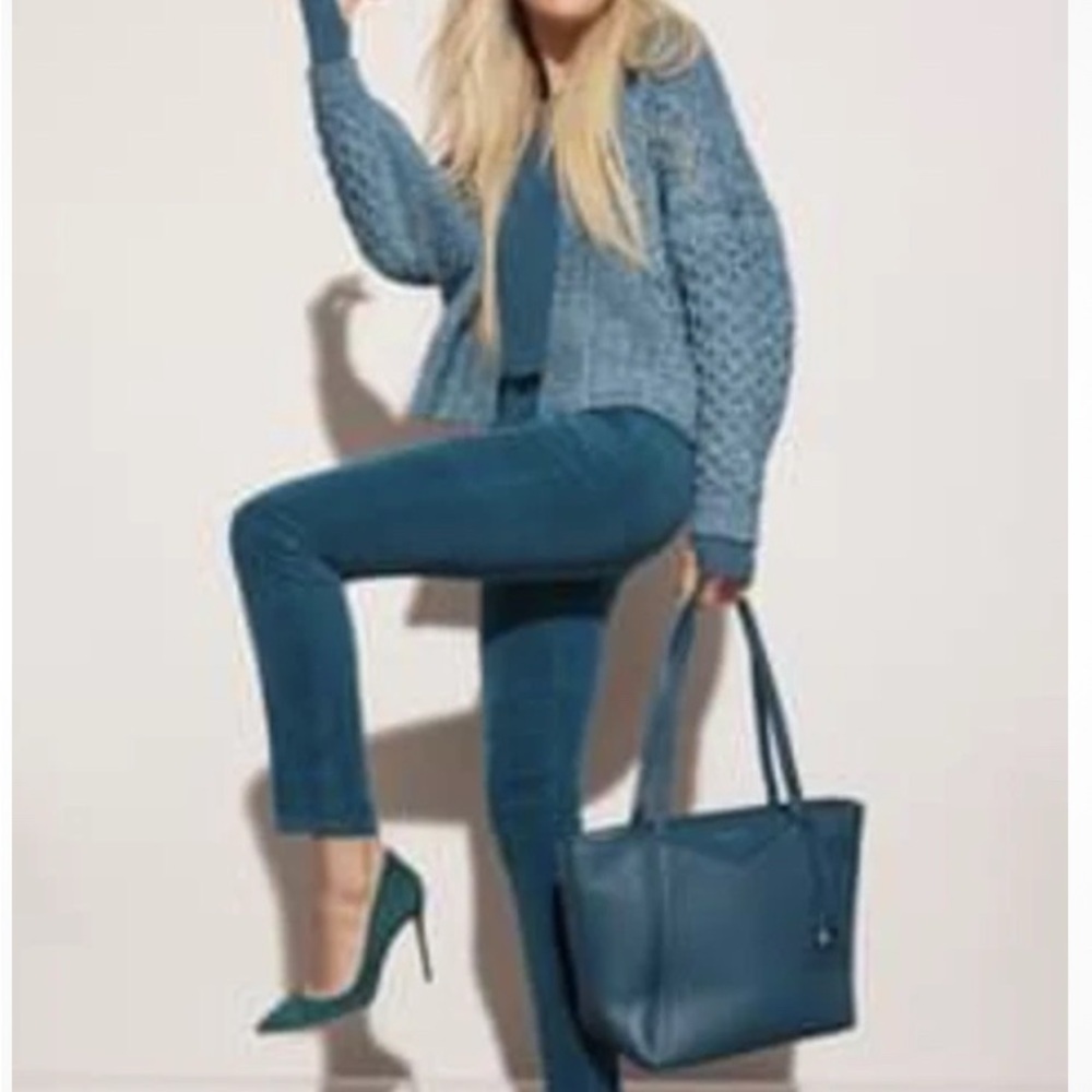 Cabi skinny teal corduroy pants